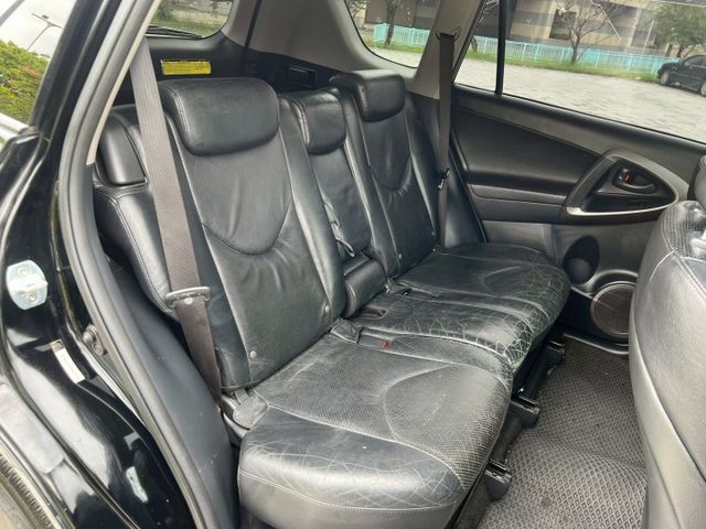 2012年 TOYOTA RAV4 2.4L 天窗  電動椅 定速 恆溫  第10張相片