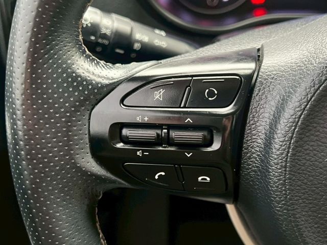 2018年 KIA Picanto 1.3L 摸門 一鍵啟動 定速 恆溫 方向盤快控 倒車顯影 ISOFIX安全座椅  第13張相片