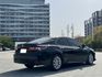 2022年 TOYOTA Camry 2.0L 尊絕版 原鈑件 摸門 盲點 ACC跟車 車道偏移 定速 方向盤快控  第4張縮圖