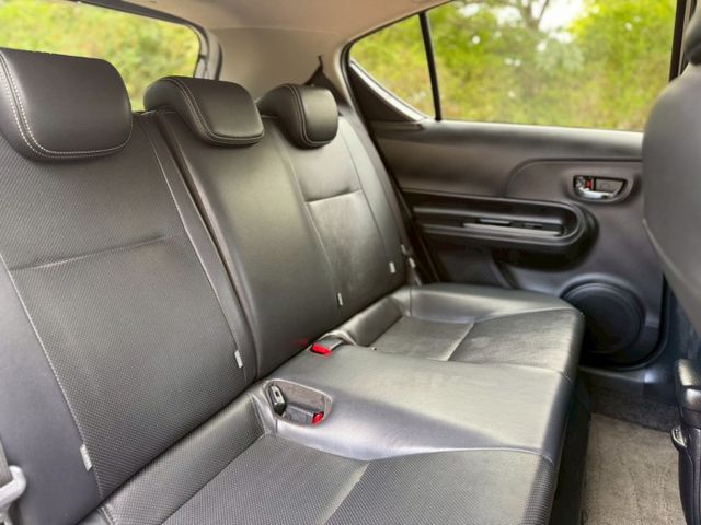 2021年 Toyota Prius C 1.5油電 認證 實跑 摸門 一鍵啟動  第10張相片