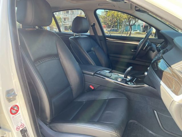 5 SERIES SEDAN F10  第8張相片