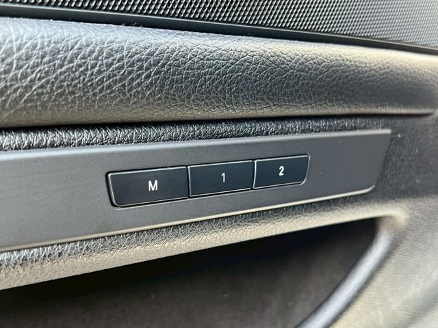 5 SERIES SEDAN F10  第17張相片