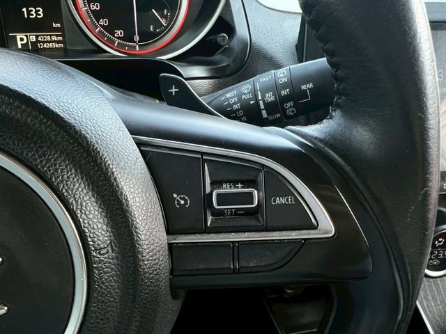 2018年 Suzuki Swift 1.0L 摸門 一鍵啟動 方向盤快控 定速 電子後視鏡 恆溫  第14張相片