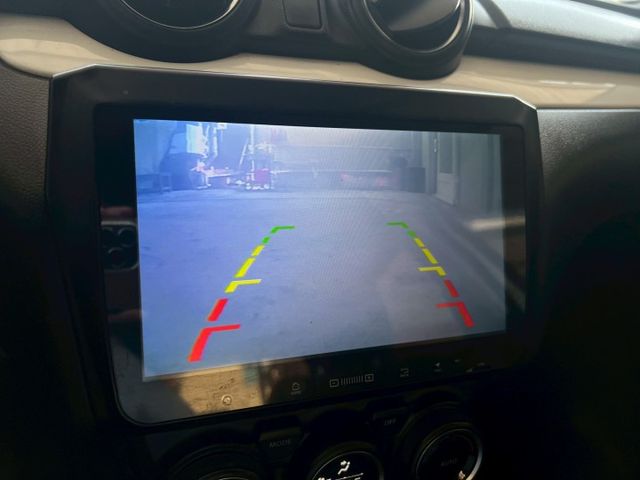 2018年 Suzuki Swift 1.0L 摸門 一鍵啟動 方向盤快控 定速 電子後視鏡 恆溫  第17張相片