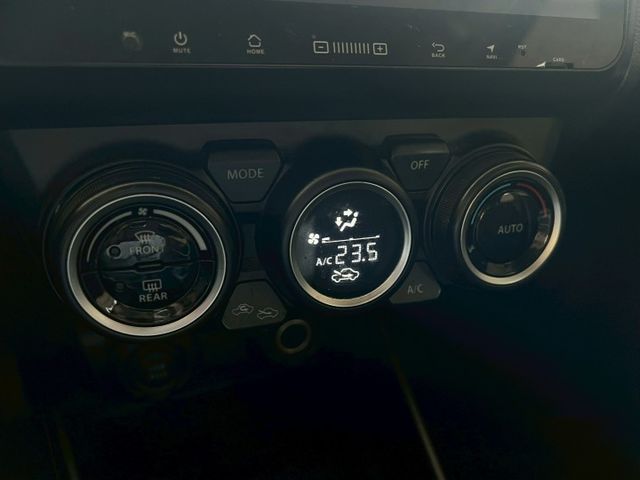 2018年 Suzuki Swift 1.0L 摸門 一鍵啟動 方向盤快控 定速 電子後視鏡 恆溫  第18張相片