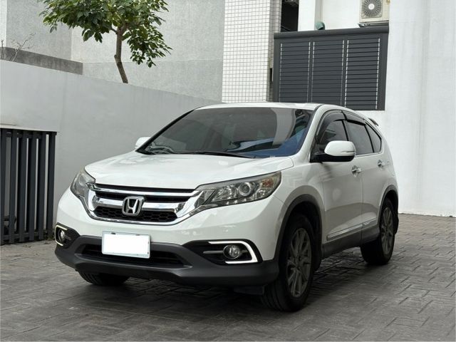 2016年 HONDA CR-V 2.4L 4WD 認證 實跑 天窗 定速 電動椅  第1張相片