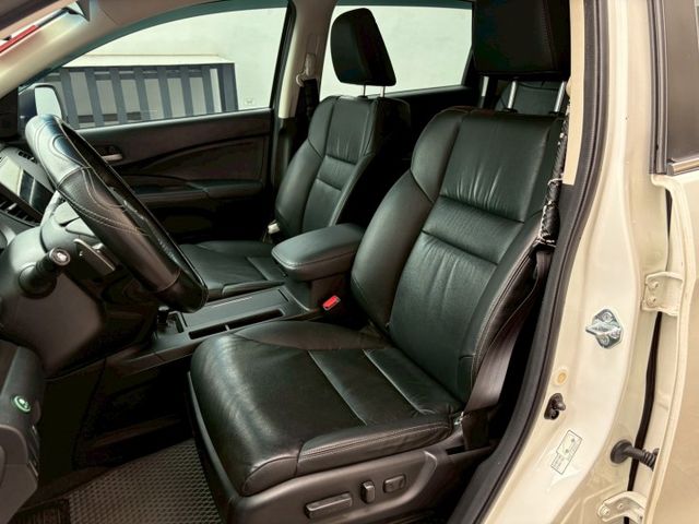 2016年 HONDA CR-V 2.4L 4WD 認證 實跑 天窗 定速 電動椅  第7張相片