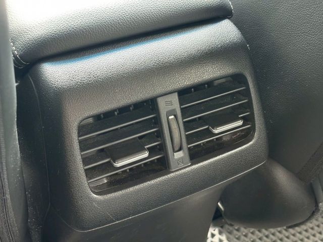 2016年 HONDA CR-V 2.4L 4WD 認證 實跑 天窗 定速 電動椅  第16張相片