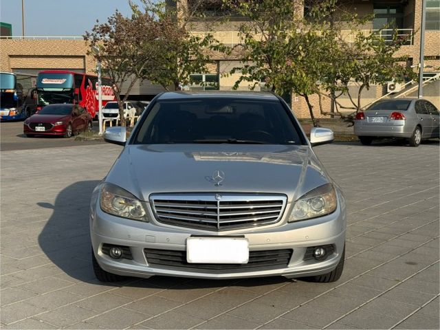 2007年 Benz C200 1.8L 總代理 原鈑件 里程僅跑14萬 安卓機 CarPlay  第2張相片