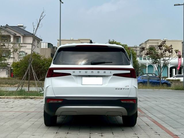 2024年 現代 Custin 1.5t GLT-A 摸門 跟車 環景 盲點 抬顯 單邊側滑門  第5張相片