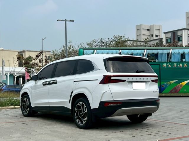 2024年 現代 Custin 1.5t GLT-A 摸門 跟車 環景 盲點 抬顯 單邊側滑門  第6張相片