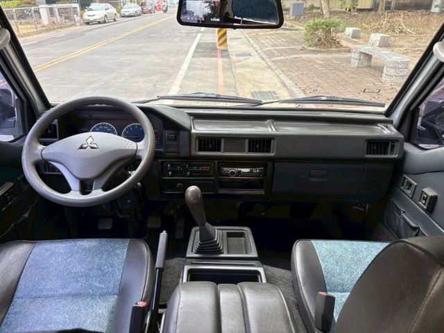 2015年 中華 得利卡 2.4L 實跑 2人座  第7張相片