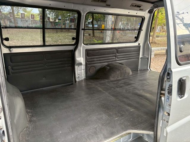 2015年 中華 得利卡 2.4L 實跑 2人座  第10張相片