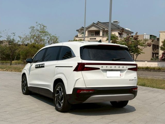 2024年 現代 Custin 1.5t GLT-B 雙電滑門 電尾門 環景 4座電動通風加熱椅 改大理石地板  第4張相片