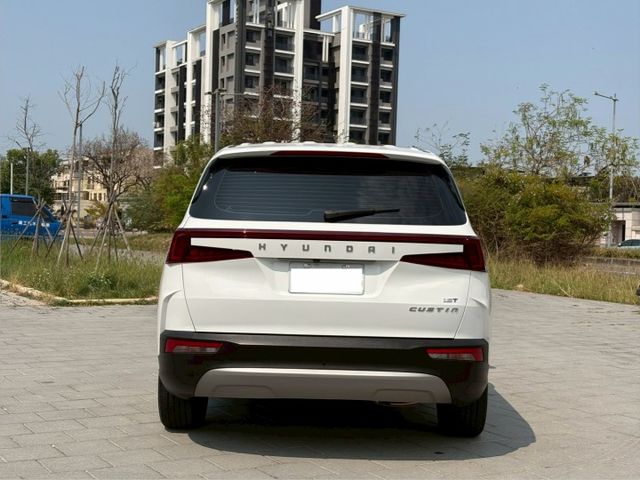 2024年 現代 Custin 1.5t GLT-B 雙電滑門 電尾門 環景 4座電動通風加熱椅 改大理石地板  第5張相片