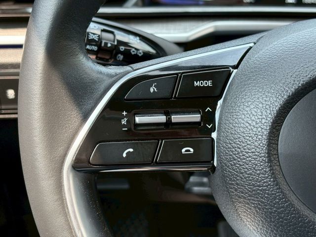 2024年 現代 Custin 1.5t GLT-B 雙電滑門 電尾門 環景 4座電動通風加熱椅 改大理石地板  第13張相片