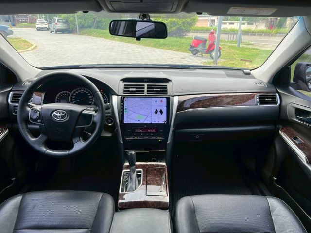 2016年 TOYOTA Camry 2.0L 摸門 定速 安卓機  第7張相片