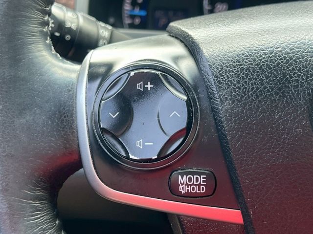 2016年 TOYOTA Camry 2.0L 摸門 定速 安卓機  第13張相片