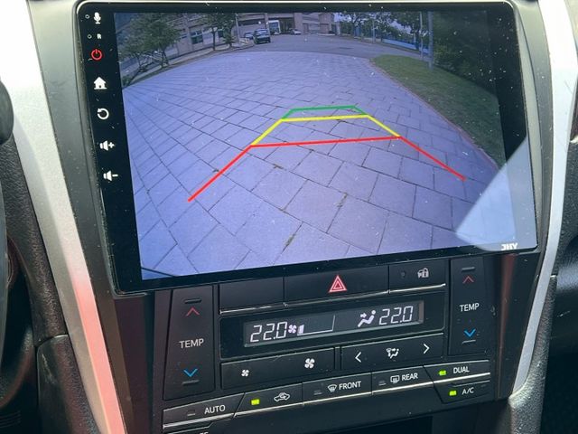 2016年 TOYOTA Camry 2.0L 摸門 定速 安卓機  第18張相片