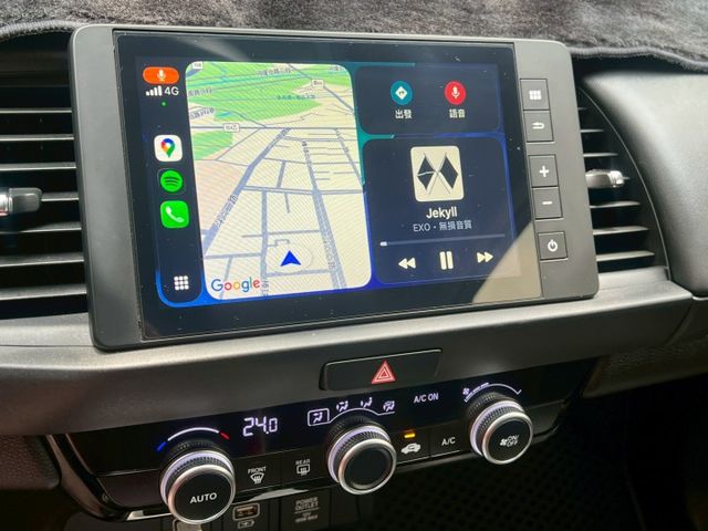 2023年 HONDA Fit 油電 摸門 盲點 跟車 CarPlay 開價53.8萬  第16張相片