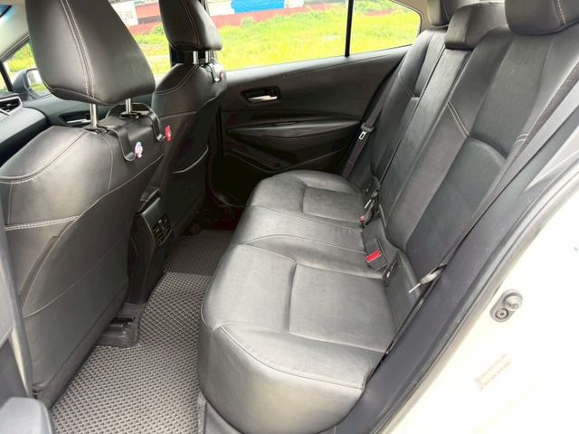 2022年 TOYOTA Altis 1.8L 摸門 一鍵啟動 盲點 恆溫 僅跑5萬 開價53.8萬  第8張相片