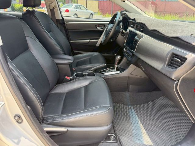2015年 TOYOTA Altis 1.8L 摸門 一鍵啟動 定速 恆溫 安卓機 開價26.8萬  第10張相片