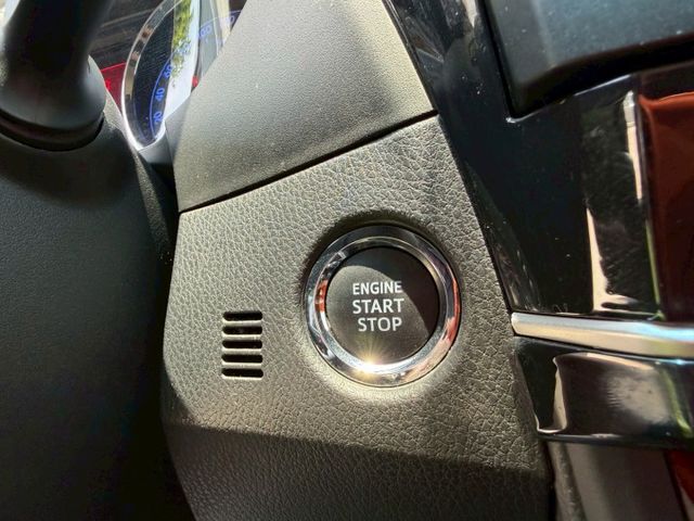 2015年 TOYOTA Altis 1.8L 摸門 一鍵啟動 定速 恆溫 安卓機 開價26.8萬  第13張相片