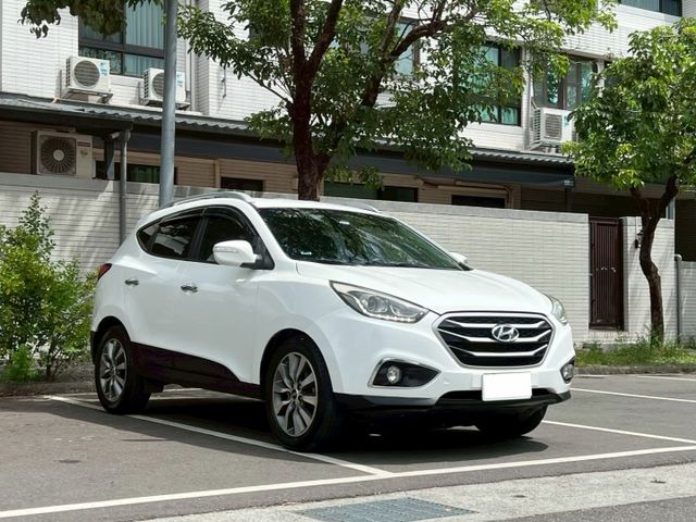 2016年 現代 ix35 柴油 2.0 認證 實跑 安卓機 CarPlay 開價19.8萬  第3張相片