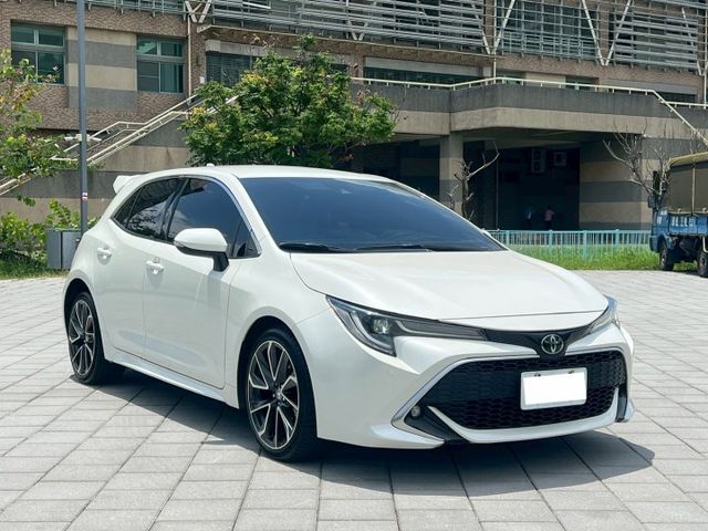 2020年 Toyota Auris 2.0 旗艦版 摸門 雙前電熱椅 盲點 抬頭顯示器 跟車 開價53.8萬  第3張相片