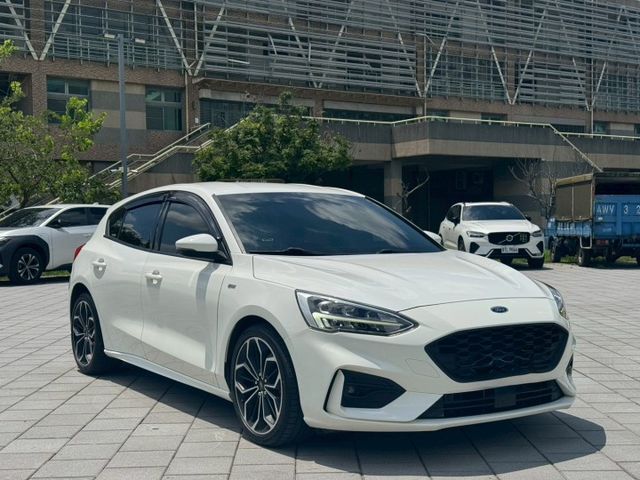 2020年 Focus ST-Line Lommel 1.5t B&O音響 盲點 抬顯 開價39.8萬  第3張相片