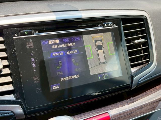 2016年  Odyssey APEX 2.4L 摸門 雙邊電動滑門 盲點 環景 停車輔助 天窗 開價52.8萬  第18張相片