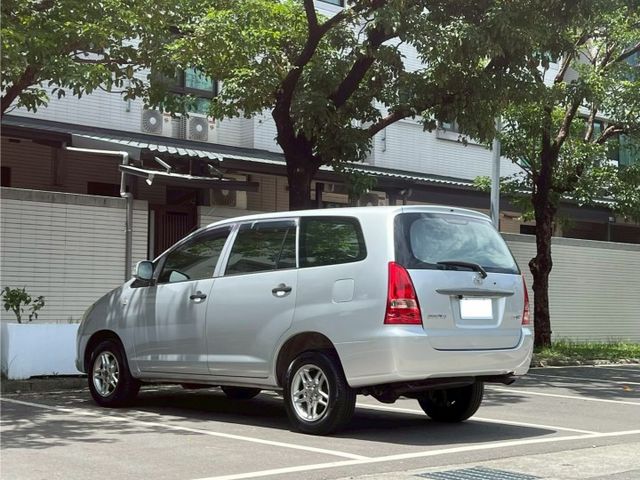 2015年 TOYOTA innova 2.0L 原廠保養 開價12.8萬  第6張相片