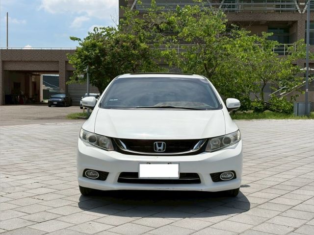 2014年 HONDA Civic Vti-S 1.8L  換檔撥片 天窗 開價25.8萬  第2張相片