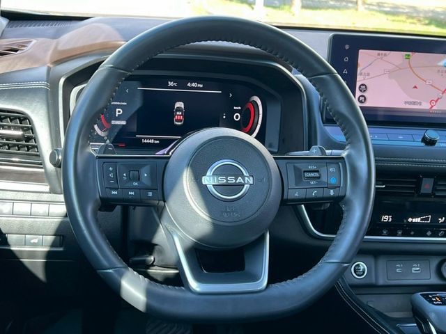 2023年 Nissan X-Trail 1.5T 旗艦版 免鑰匙  ACC跟車 環景 電尾門 抬顯 BOSE音響  第14張相片