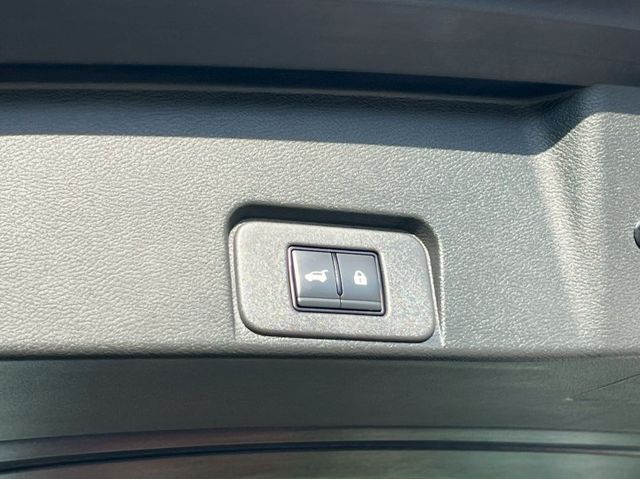 2023年 Nissan X-Trail 1.5T 旗艦版 免鑰匙  ACC跟車 環景 電尾門 抬顯 BOSE音響  第17張相片