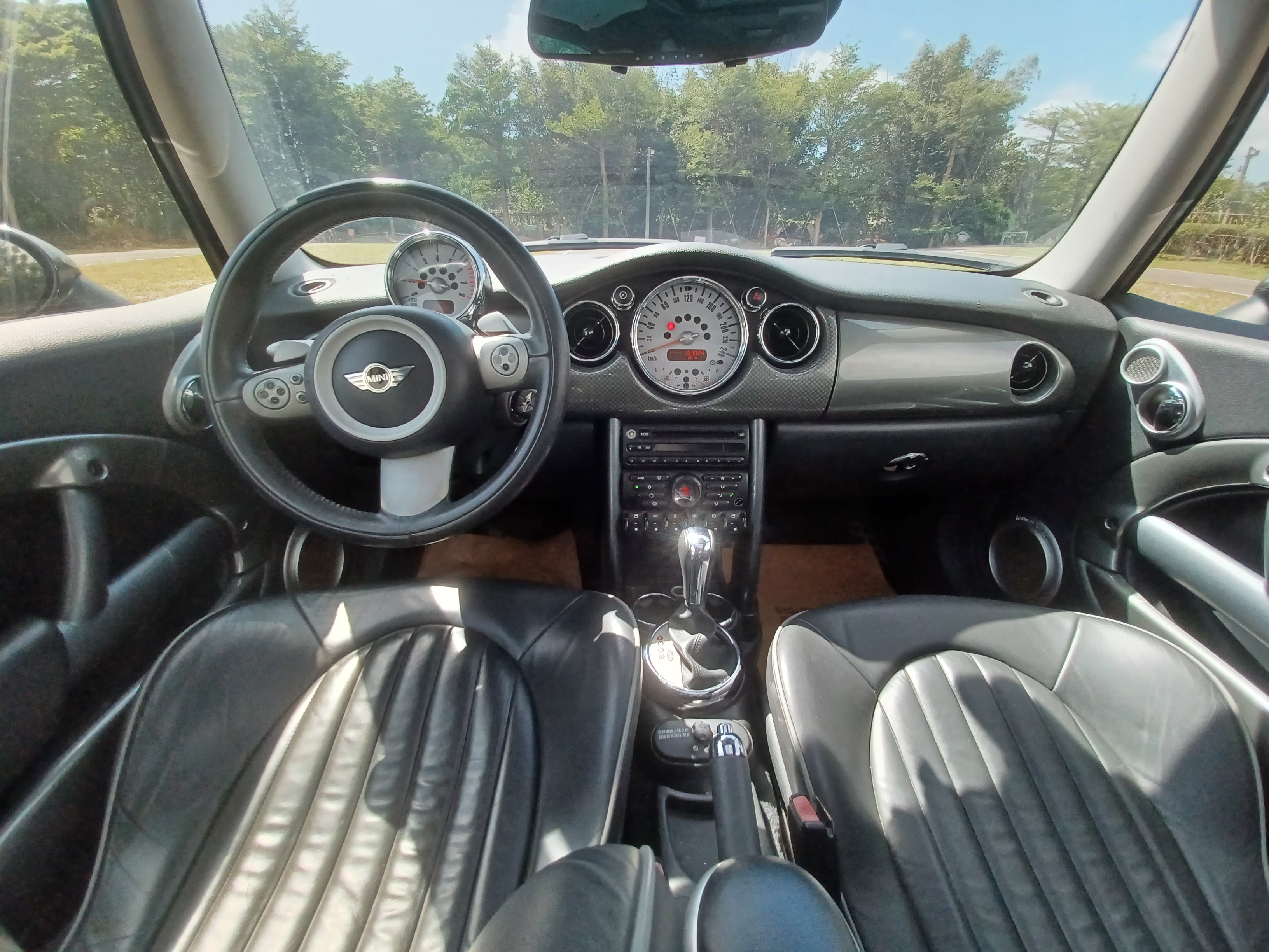 2006年出廠 Mini Cooper Park Lane版本 限量300台  第2張相片