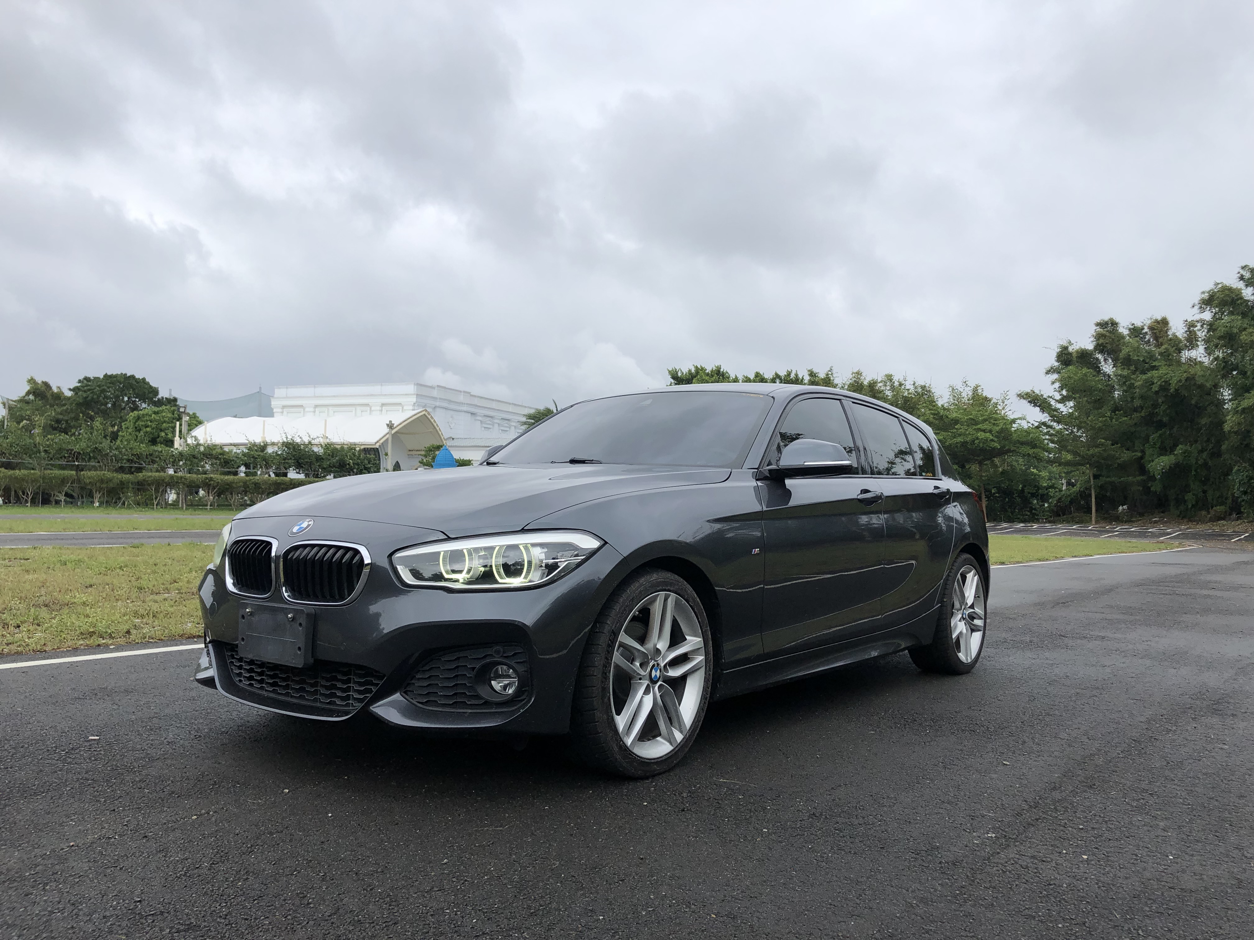 2016 BMW 120i M-Sport  第1張相片