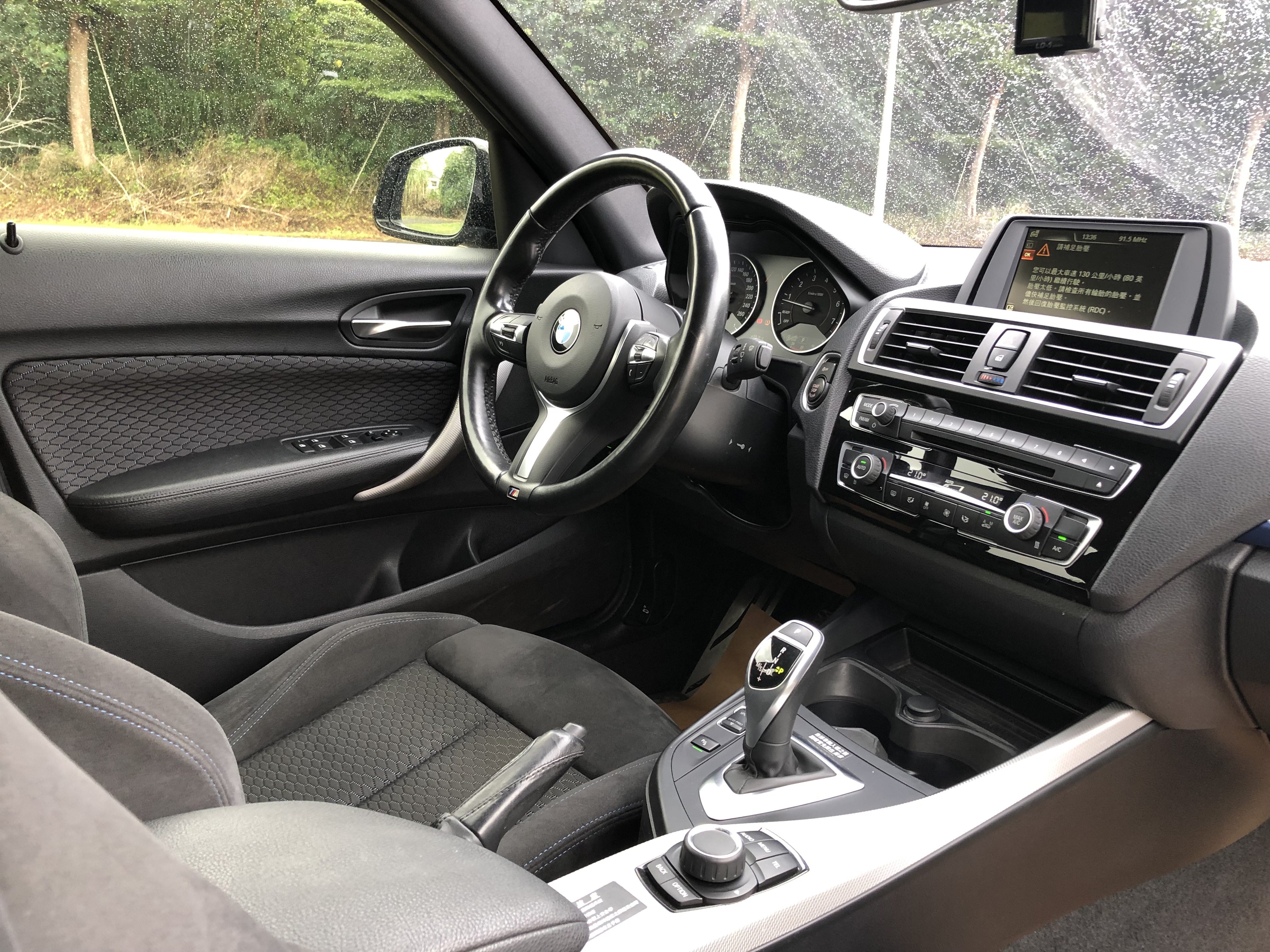 2016 BMW 120i M-Sport  第4張相片