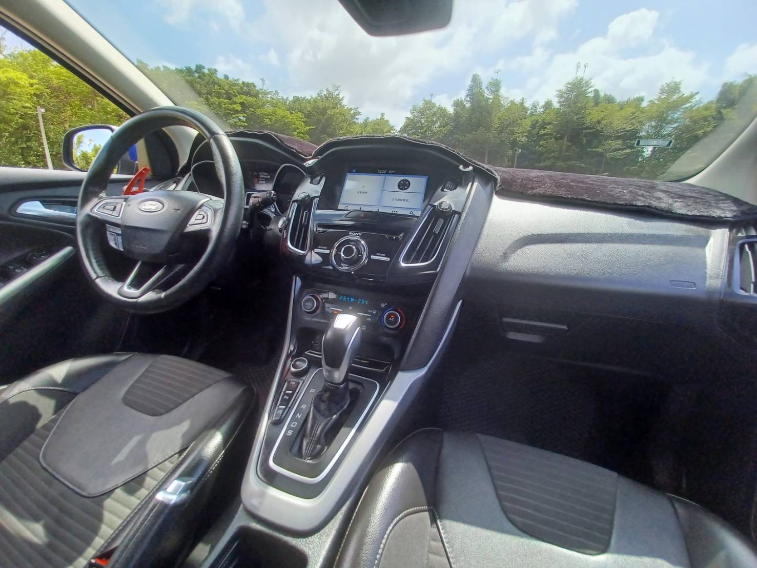 2018 Ford Focus 5D EcoBoost 180頂級運動型  第5張相片