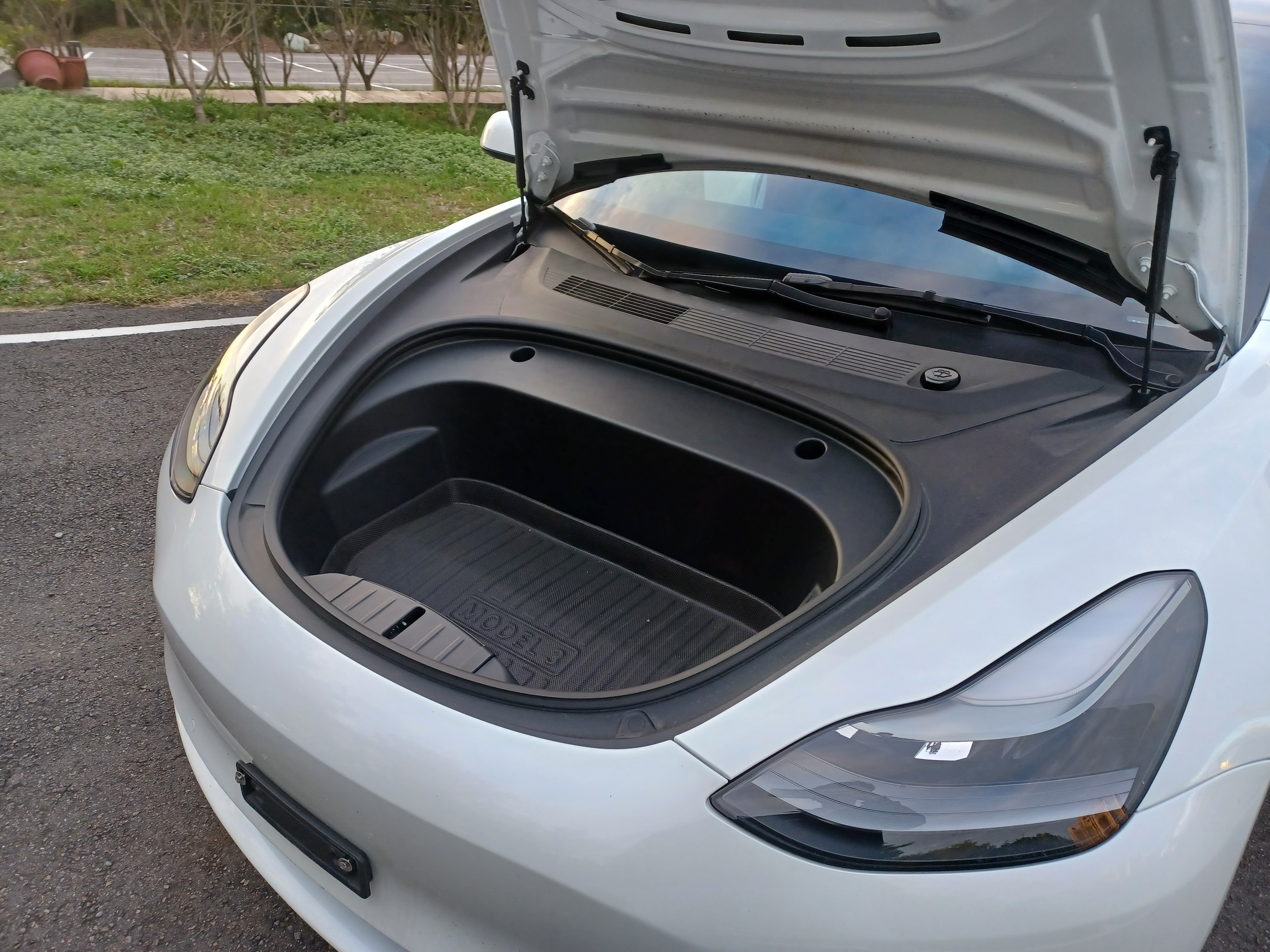 2022 Tesla Model 3 LongRange  第5張相片