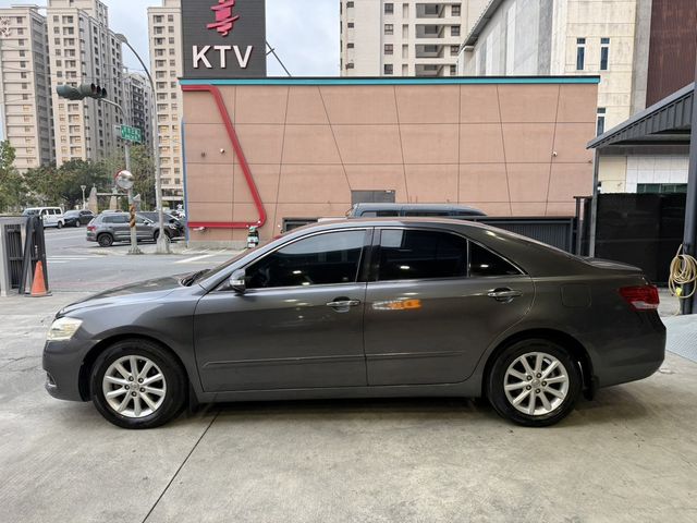 TOYOTA豐田 CAMRY  第4張相片