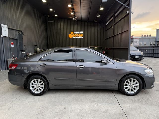 TOYOTA豐田 CAMRY  第8張相片