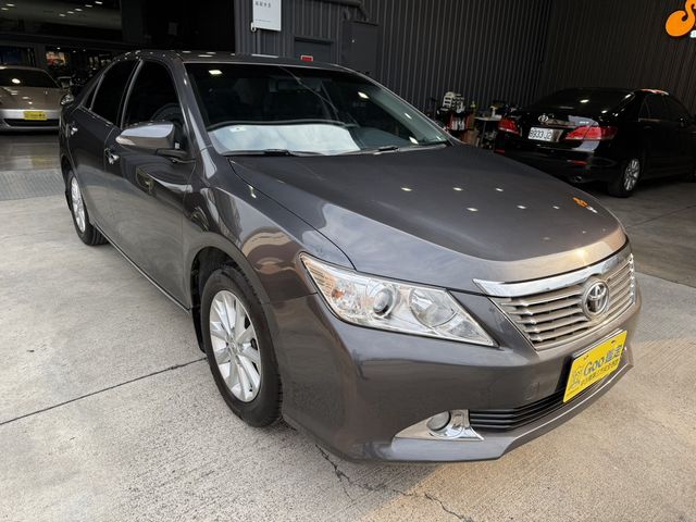 TOYOTA豐田 CAMRY  第3張相片