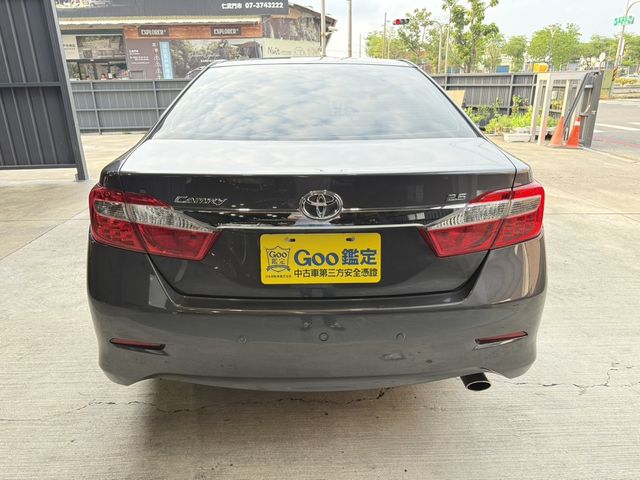 TOYOTA豐田 CAMRY  第4張相片