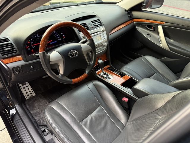 TOYOTA豐田 CAMRY  第13張相片