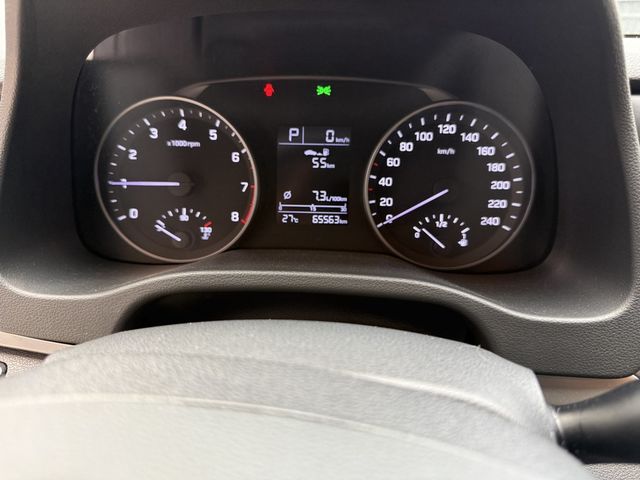 HYUNDAI現代 ELANTRA  第9張相片