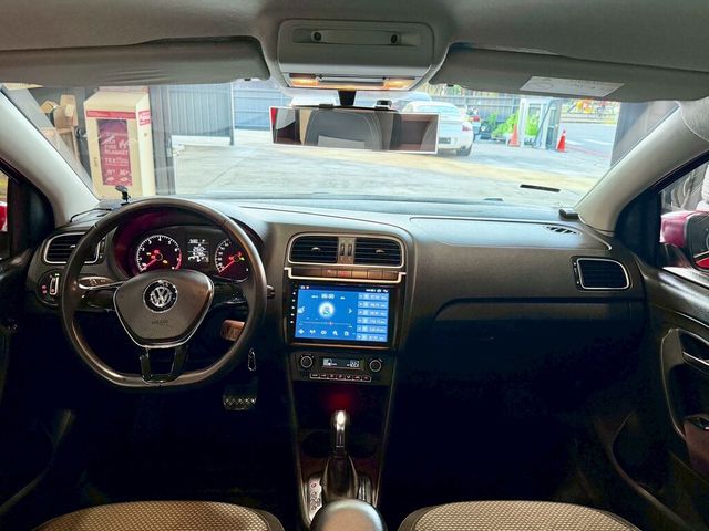 VOLKSWAGEN福斯 POLO  第11張相片