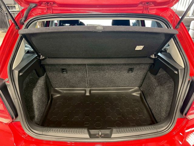 VOLKSWAGEN福斯 POLO  第16張相片