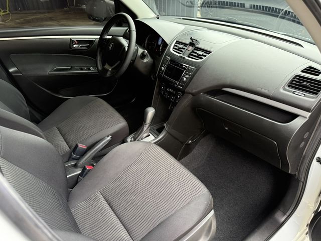 SUZUKI鈴木 SWIFT  第18張相片