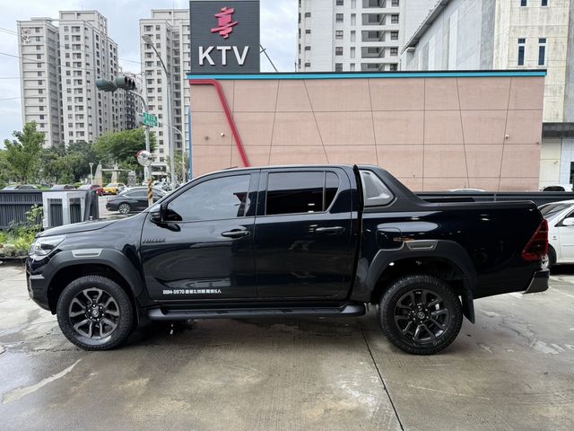 TOYOTA豐田 HILUX  第8張相片